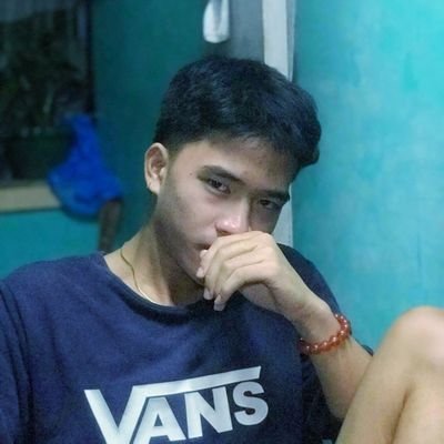 Abcdedgardo_24's profile picture. 