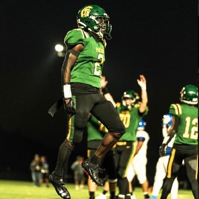 williamsville north hs(NY) ATH/DB|c/o 2024 5’10 165Ibs GPA:3.0 40 time: 4.51 cell:(716)429-7636 email:djleonard0224@gmail.com NCAA ID: 2301753168 #15 ranked db