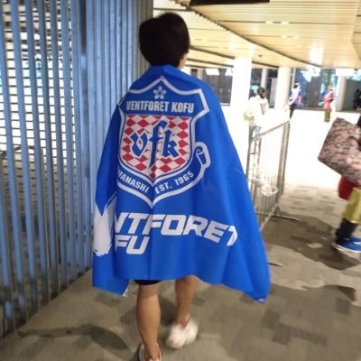 r12vf's profile picture. 1999 地元愛 クラブ愛⚽️いろいろ↓