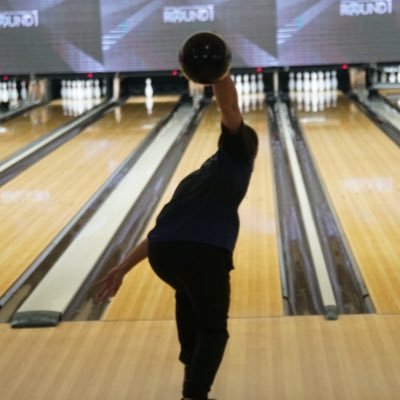 基本大阪で投げてるボーラーです🎳 色んなところの競技会に出没します(^^)  ボウリング専用アカウント🎳