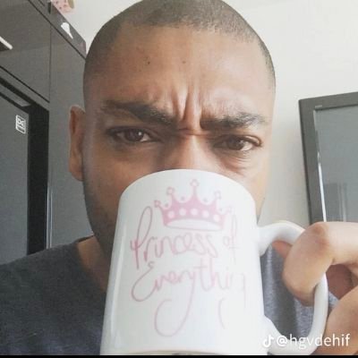 fgquv's profile picture. retired melanie martinez fan 💔

19