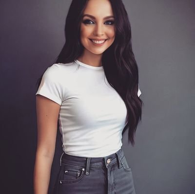 JorikaKotze's profile picture. Makeup Artist| Modelling 🤍✨