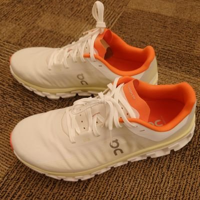 kazu_funrun's profile picture. 2017マラソンデビュー。
フルマラソンチャレンジしたら完走できて嬉しかったです。楽しく走りたいので、無理なことはしない。いつも一人で走るので、ここのツイートを刺激にしてます。
週一ランナー。年一レース。