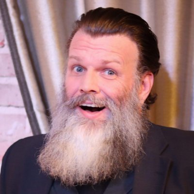 tomemmonscomedy's profile picture. Peachy Tom