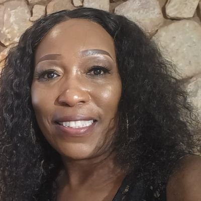 Maglotunka's profile picture. No one has ever become poor by giving.