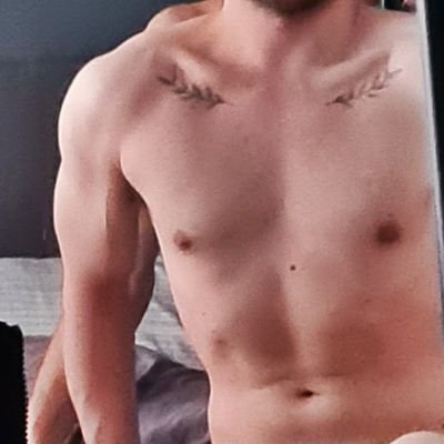 _Cocky_Boy_19's profile picture. 25 year old guy from JHB KGD Always horny 🍆.

DMs open if you want to chat. 😏