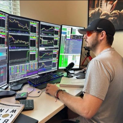 Crypto Trader and Content Writer Everything About Crypto 💹📈 For Questions, Signals and Analysis Dm me on Telegram platform 👇🏿👇🏿👇🏿