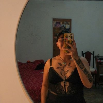 Luz_myrellaa's profile picture. 🌻🌼

                                          25

💚🏳️‍🌈