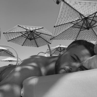 mehmettsiga's profile picture. uyuyor