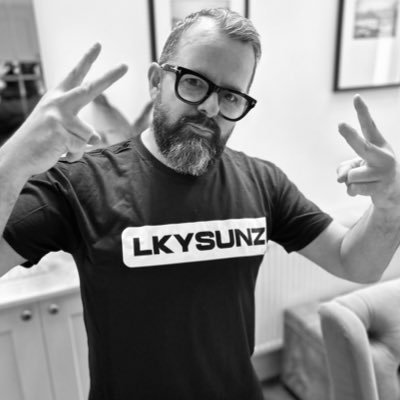 LKYSUNZ /// STEVE PRICE 🇺🇦 Profile