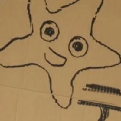 Yue108012's profile picture. 