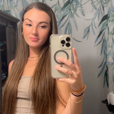 jannnaav's profile picture. 