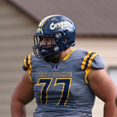 college of the canyons fb Offensive line 6’4 325lbs