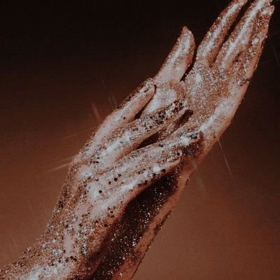 rrdipnie's profile picture. '95 ♎ 
| ²⁴⅐ HBIC, FOBI, Socially Awkward & RBFace | 
A Hypnogogic | was DEEB now SHAA |
📨 betelgeussie@icloud.com