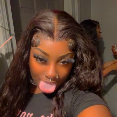 TheonlyMilleex's profile picture. 25💙