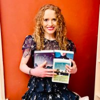 Prof Kate Williams 💙(@KateWilliamsme) 's Twitter Profileg