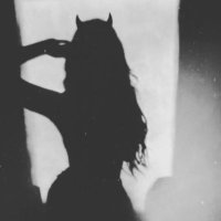 L U N A ♡ (@g0ldenlunaa) 's Twitter Profile