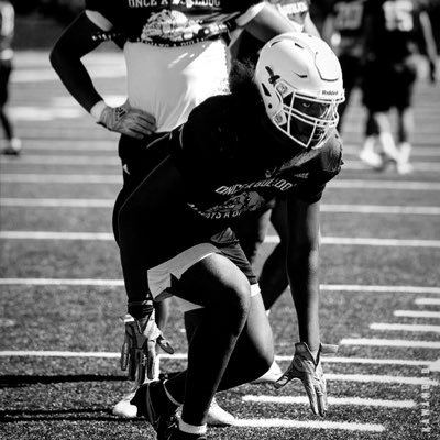 6”5|Edge Rusher|230lbs|email:ynbtre4545@gmail.com|@CSM_Football #dueceworld🕊️💔 #JUCOPRODUCT