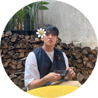 s (@dddddeonghwa) 's Twitter Profile