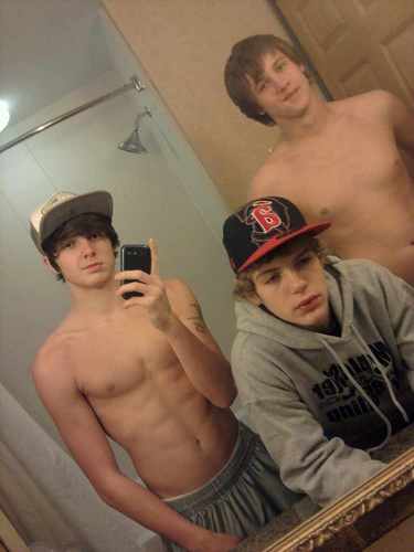 All Straight Forward! I am who i am! Questions? Hit Me Up!(: