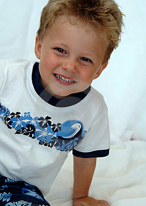 My name is Jordan Gabriel McClean. I'm 5 years old. My mommy is @ThatBitchRobbie and my daddy is in heaven with all the angels