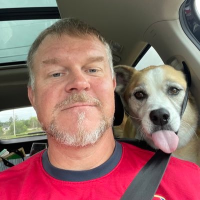 jasonweseman's profile picture. Father of four, husband of one, fan of Hawkeyes Cubs and other occasionally decent teams.