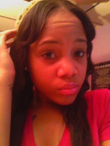 ayneamercedes's profile picture. follow me, mention me for a follow back. follow my best friend @Damianiovoxo #teamfollowback