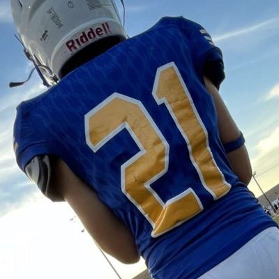 misaelR_13's profile picture. OLB | TB| KO | KOR | 5’5 | 150lbs | C’o 2027 | Honors Student | Moody HS | #21 | Track