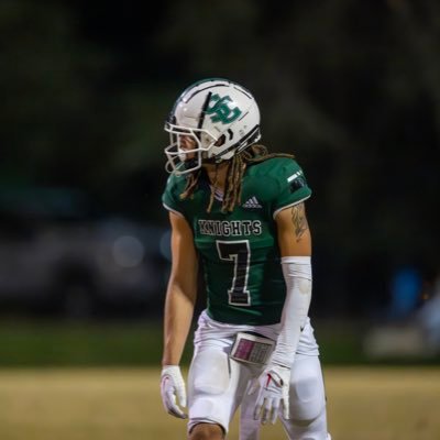 6’4 195wr /4.40 laser/ 41 inch vert @Shastaknightsfb /redshirt freshman/4 years of eligibility