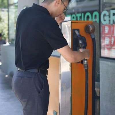 EternalAnthems's profile picture. 