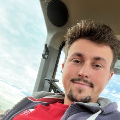 Agriculteur en Beauce 🌾🌽🌱 Entrepreneur de travaux agricoles « épandage 💩»