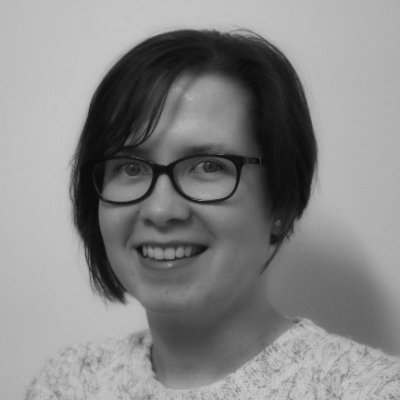 Léitheoir, Scríbhneoir, Taighdeoir.
Béaloideas, Gaeilge, Litríocht, (Mion)logainmneacha.
Sí/í.
