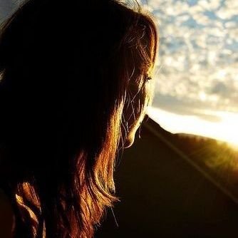 Lord, simply loving You today. Lord, loving You more and more each day. Dear Lord, I love You!