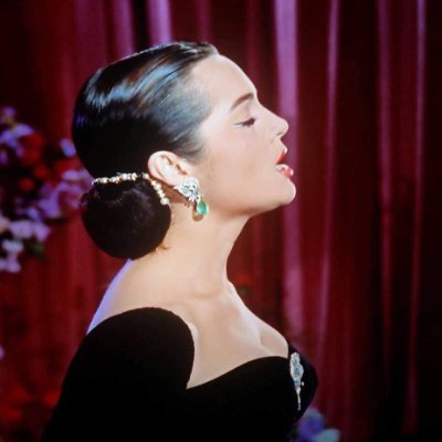 cineespanol2's profile picture. Cinéfilo, amante de la música, mitómamo e investigador