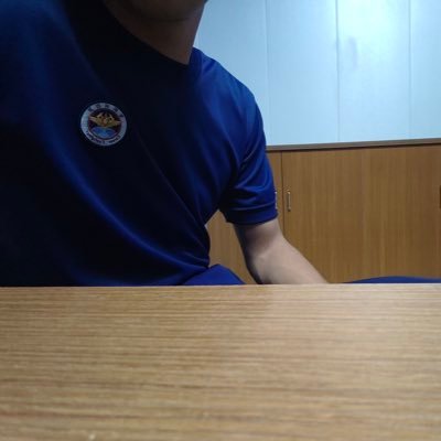 孤身一人，独善其身，江湖再见！ 好好工作 回归正常生活   不混网圈     想找最好体毛旺盛的爷们款  能照顾人的 0或者偏0的  能处对象的   感觉合适 私发照片  工作原因不能及时回复见谅
