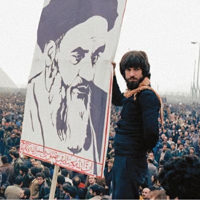 datastr173012's profile picture. إِلهي هَب لي کمالَ الإِنقِطاعِ إِليک