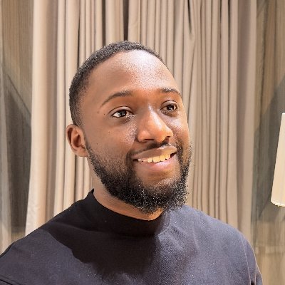 @Webflow Professional Partner. Building https://t.co/gksMOfTXGB to $1M in revenue and sharing everything I learn along the way at 👇🏾