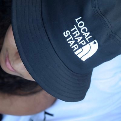 szanelkaa's profile picture. I'm 25. Justin followed me 01.01.2011