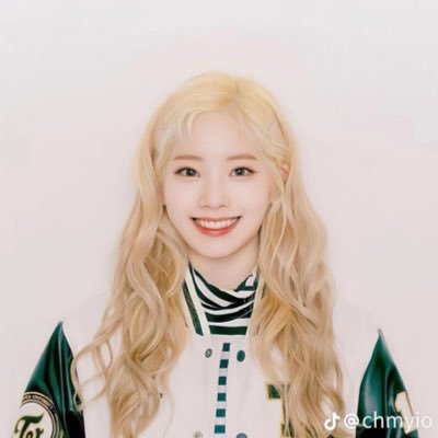 twicegaydar Profile Picture