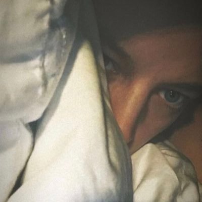 Nonbinary🌈/they/them/poly/拒男/0.5/switch偏s/关于一些爱和颅内高潮/古早的推文会比较黄/记录类推文主角都对内容知情/不接置顶(自用vpn→https://t.co/QVga9lsV4G