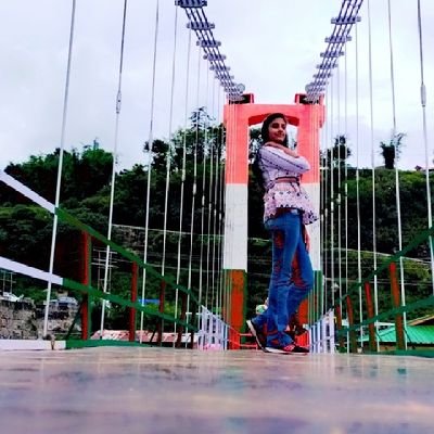 BeautyQueenRuh's profile picture. 