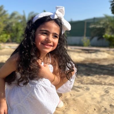 إلهي إنَّ مَن انتَهَجَ بِكَ لَمُستَنير، وَإنَّ مَنِ اعتَصَمَ بِكَ لَمُستَجيرٌ