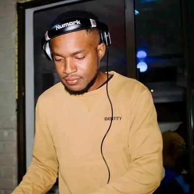 House Music lover

For Bookings:tickaym33@gmail.com
WhatsApp:0762410283