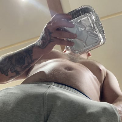 hi I’m Kurt. I like to flirt. show me some dirt. only buy off the sexiest girls