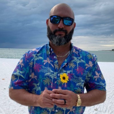 DHernan43745221's profile picture. 