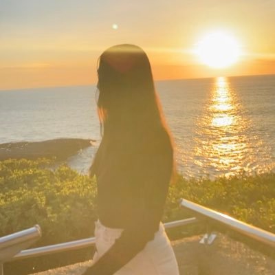 iiraaaiiaa_'s profile picture. biderik gabeko bidegurutzean