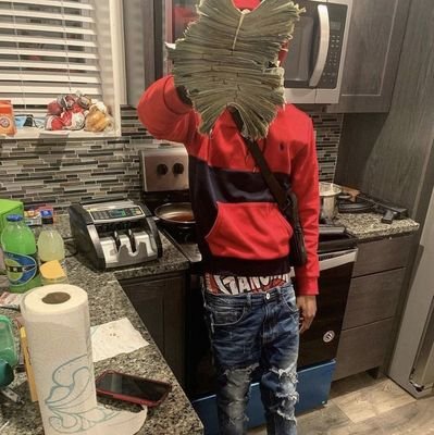 Astrobate_007's profile picture. 