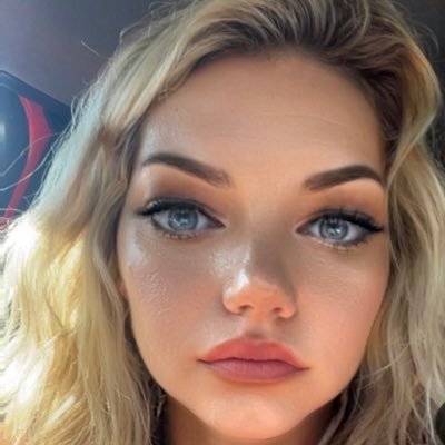 swetyhugg's profile picture. Patriot mom