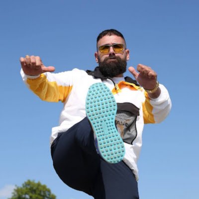 ZukrankT81899's profile picture. 