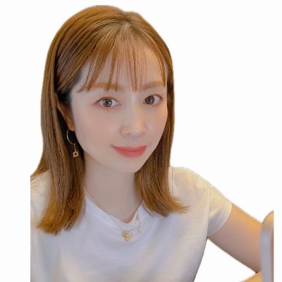 e4i2k9o_s's profile picture. 【月1で家族旅行に行ける生活を】 家に1通の差押通知書が届く⇨実は家計が火の車だと夫からの告白⇨私が家族を守ると決意⇨メルカリ物販スタート｜現在生徒数3000名以上の物販スクール運営｜お金に悩まないママを育成するのが得意｜月利7桁の生徒実績｜旦那のことは好きだけど嫌い🤫